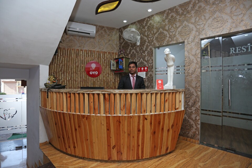 Collection O The Golden Village Nehru Park, Lashkar, Gwalior