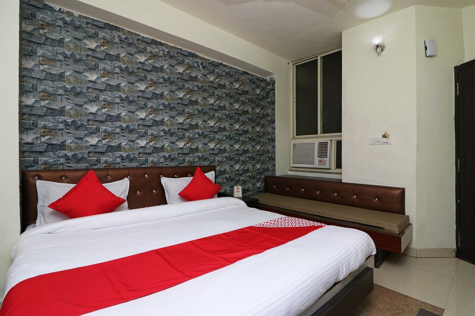 Flagship Hotel Manan, Hamidia Road Bhopal, Bhopal