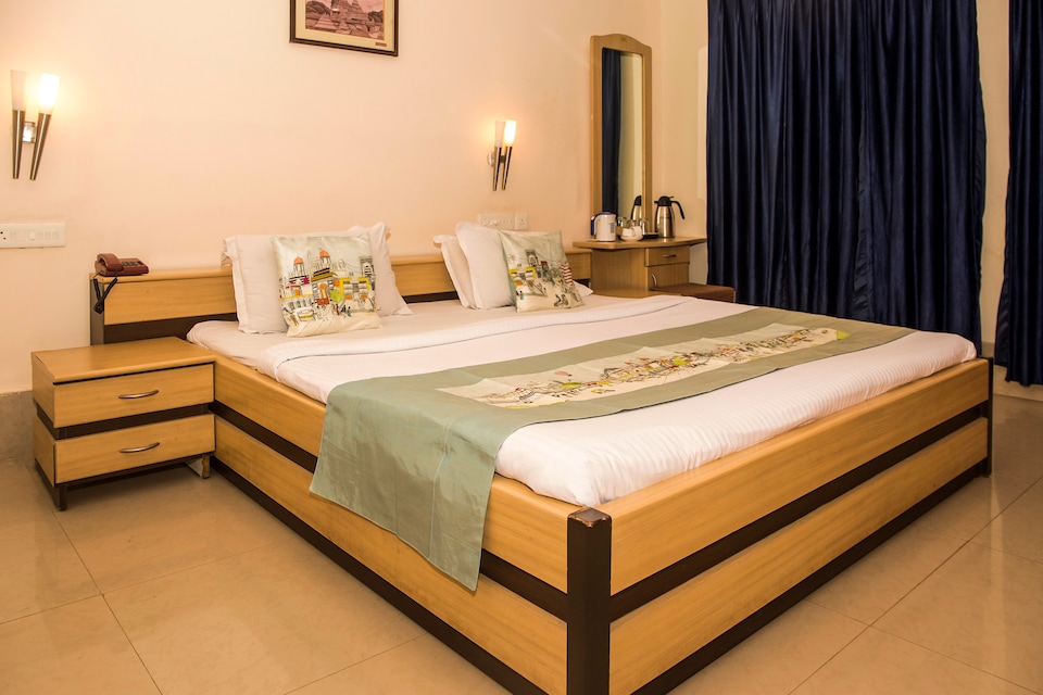 OYO 8242 Panthanivas Bhubaneswar, Railway Station Bhubneshwar, Bhubaneswar