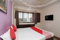 OYO Hotel Bliss Executive Near Sant Tukaram Nagar Metro Station
