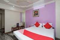 OYO Hotel Bliss Executive Near Sant Tukaram Nagar Metro Station