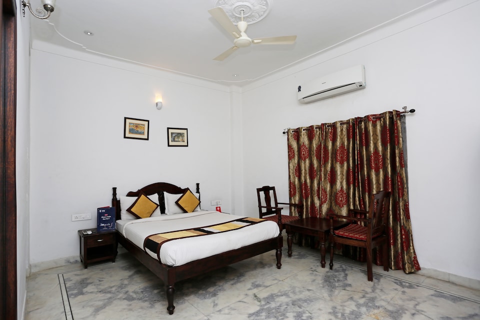 OYO 1159 Hotel Chandra Prakash, Udaipur Central, Udaipur