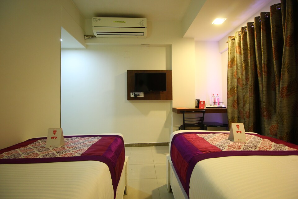 OYO 8263 Hotel Shagun Residency, Old Padra Road Vadodara, Vadodara