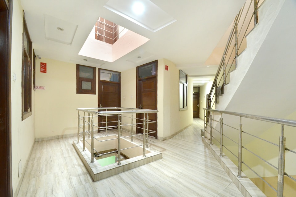 Hotel O Supremo, South Chandigarh, Chandigarh