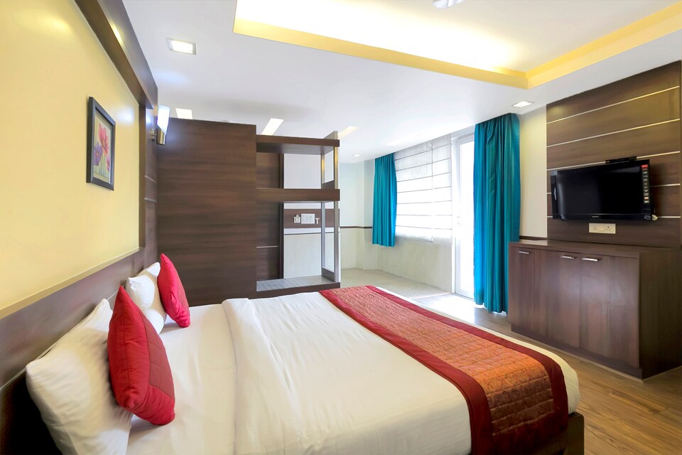 OYO 8293 Cortese Hospitality, Cyber City, Gurgaon