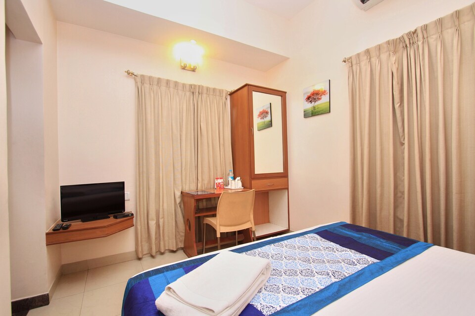 OYO 8294 New Bell Inn, Cox Town Bangalore, Bangalore