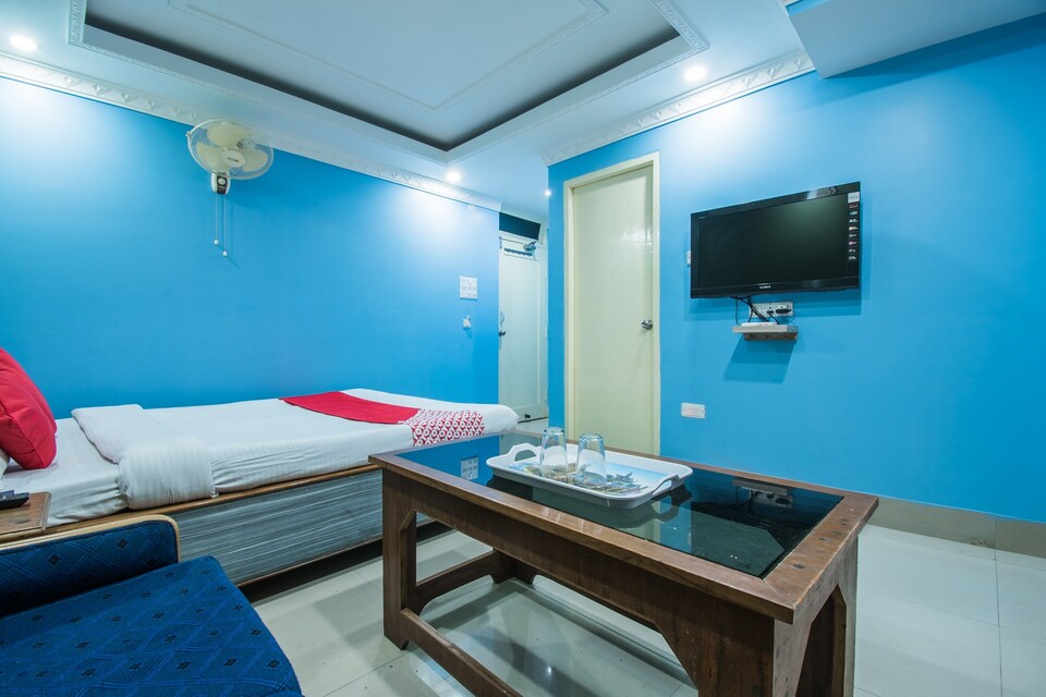 OYO 8300 Mundrika Delux, Patna Station, Patna