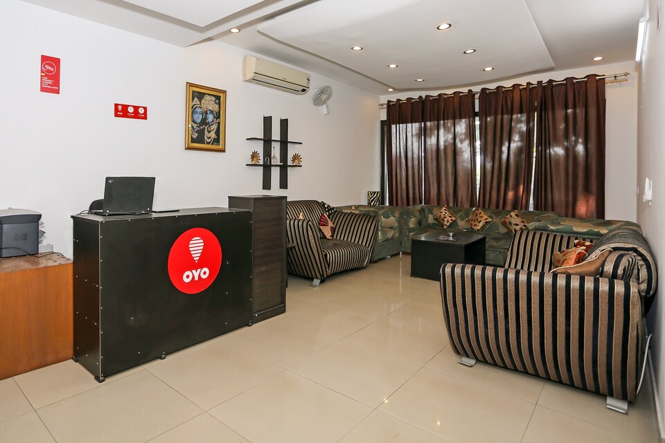 OYO Dlf Phase 4 Near Appu Ghar, Huda 2, Gurgaon