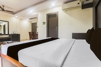 Super Townhouse Jabalpur Railway Junction Formerly Hotel Roopali
