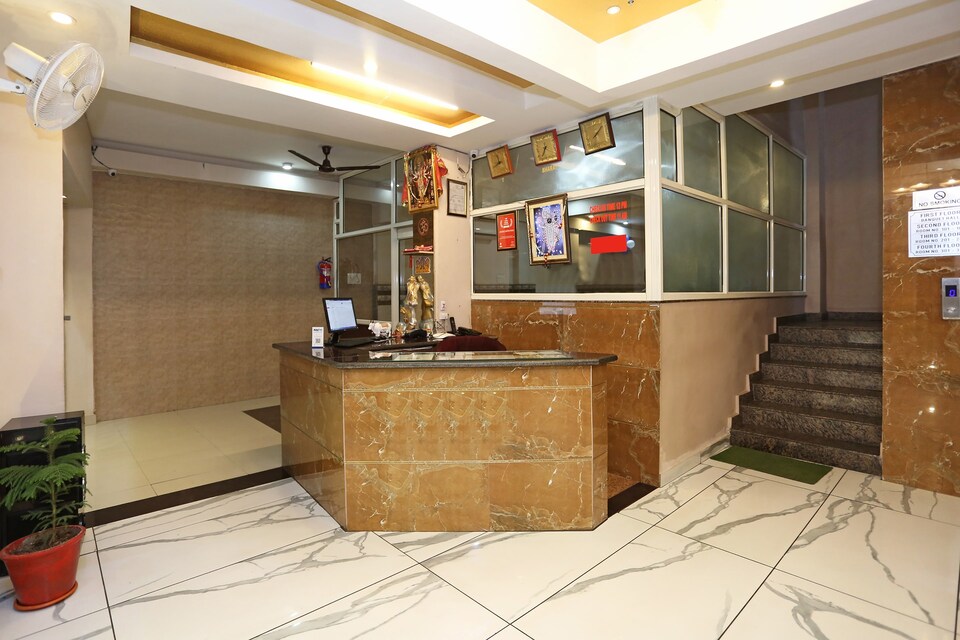 HOTEL SHRI KALYAN, Railway Station Kota, Kota
