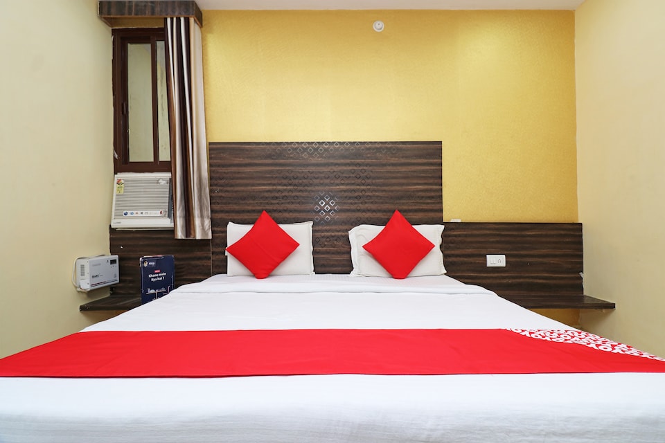 OYO Flagship 8393 Hotel Park Avenue, Charbagh Lucknow, Lucknow