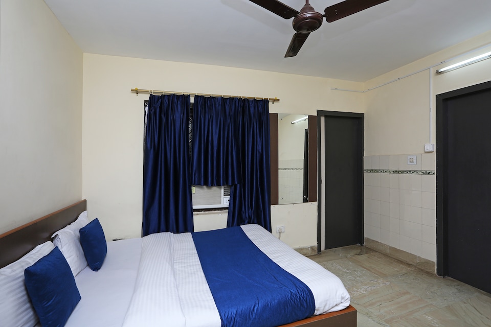 Flagship Hotel Blue Moon, Railway Station Bhubneshwar, Bhubaneswar