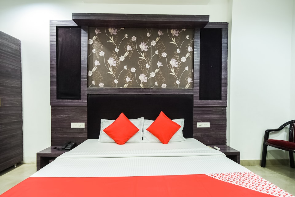 OYO 8429 Hotel Raj, Manpura Kota, Kota