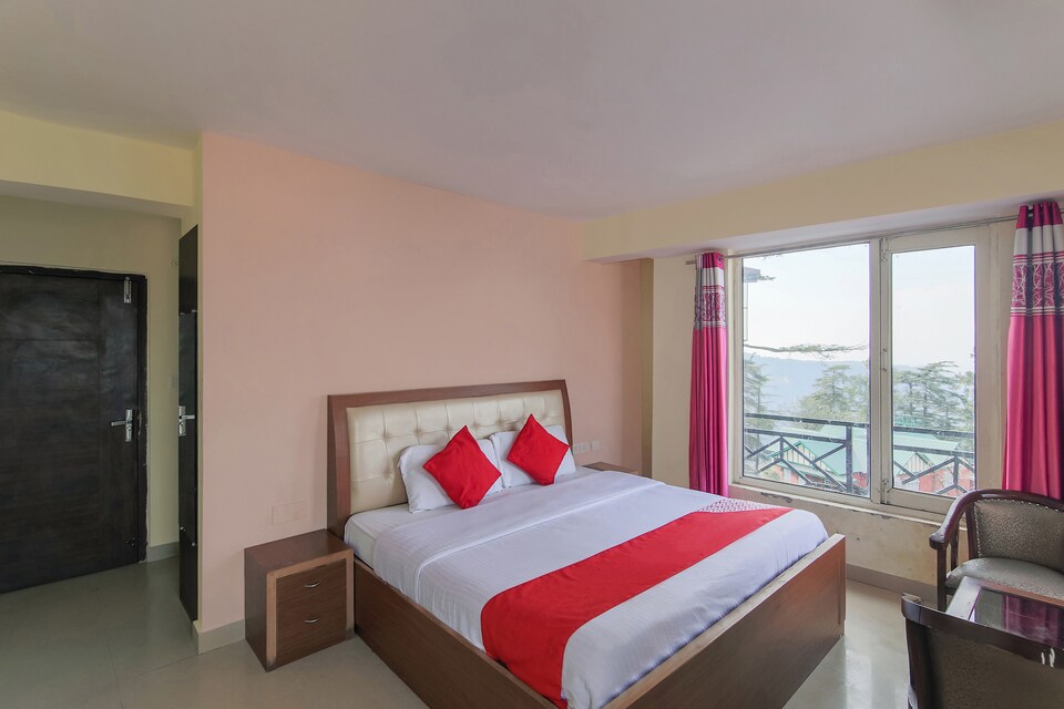 OYO 8439 Hotel Howard, The Mall Road-Shimla, Shimla