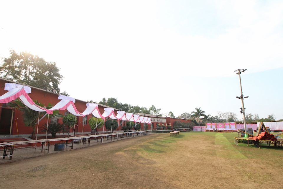 OYO 8457 near Railway Station, Bilaspur, Bilaspur