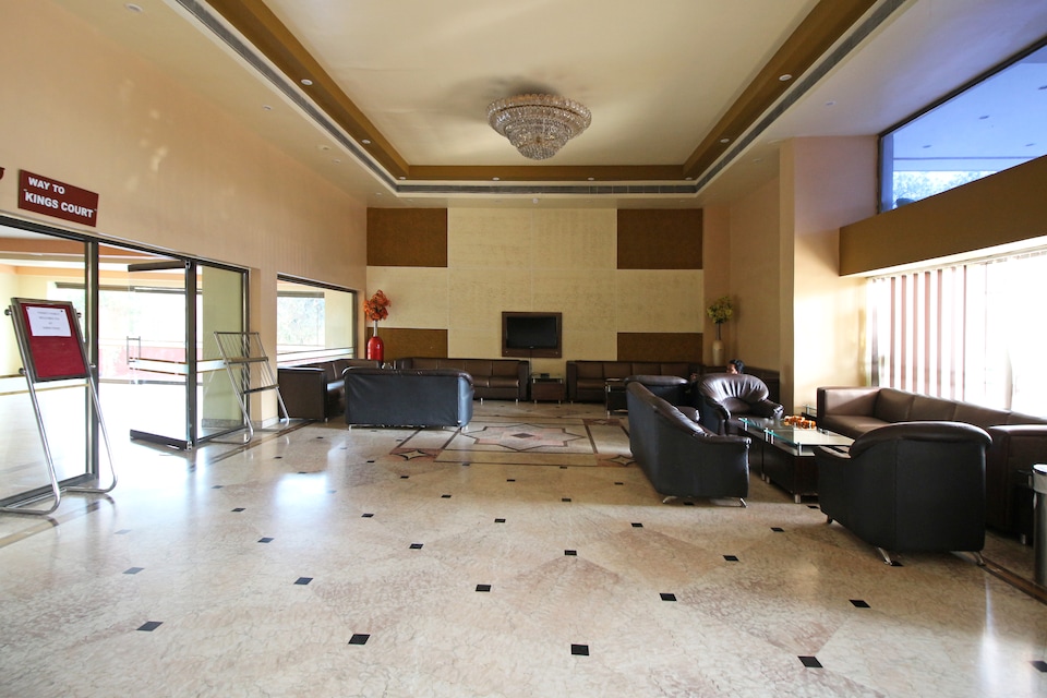 OYO 8457 near Railway Station, Bilaspur, Bilaspur