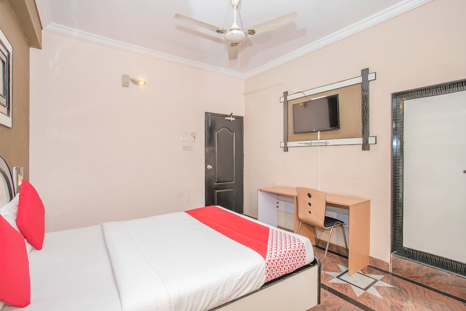 OYO 1175 Hotel Sabharwal, Shantinagar Bangalore-II, Bangalore