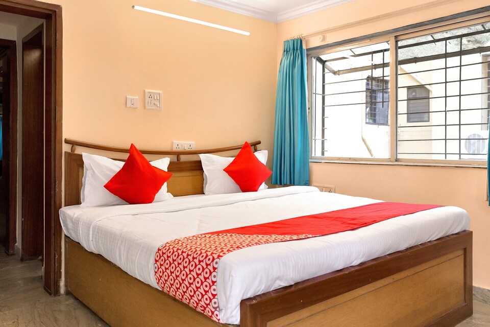 live on PUN2169, Koregaon Park Pune, Pune