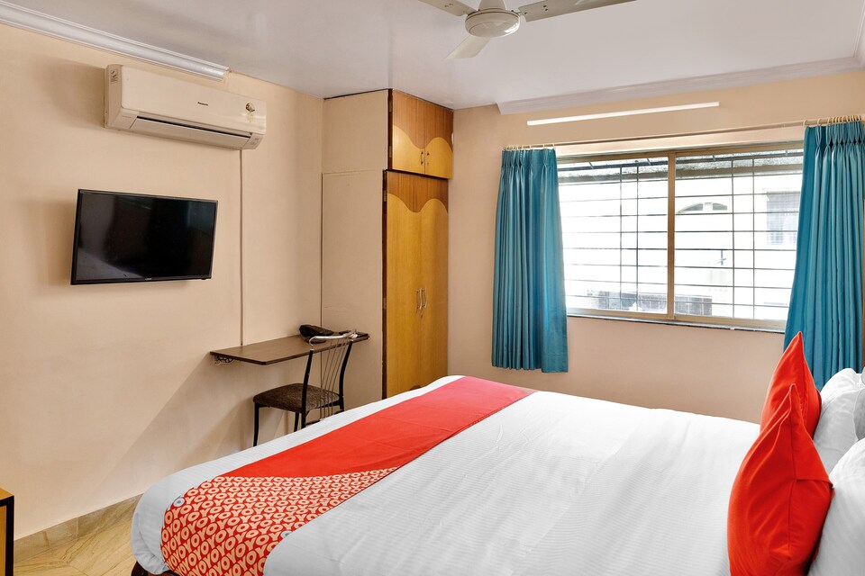 live on PUN2169, Koregaon Park Pune, Pune