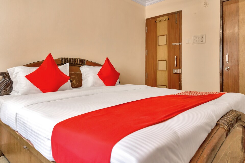 live on PUN2169, Koregaon Park Pune, Pune