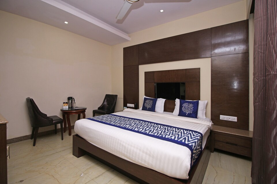 OYO 8466 Hotel Royal Palace, Mount Abu, Mount-Abu