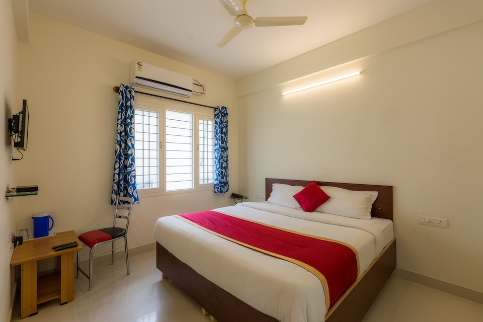 OYO 8474 Greenland Suites, Majestic Bangalore, Bangalore