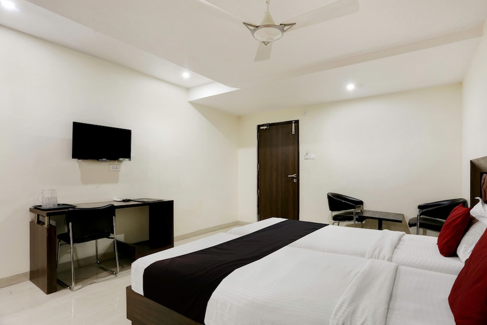 Hotel O Madhapur Hyderabad Formerly Halcyon Deccan Inn, Madhapur-II, Hyderabad