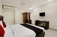 Hotel O Madhapur Hyderabad Formerly Halcyon Deccan Inn