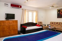 OYO Near Railway Station