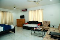 OYO Near Railway Station