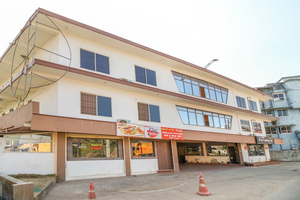 OYO 8499 City s Inn, Madikeri, Coorg