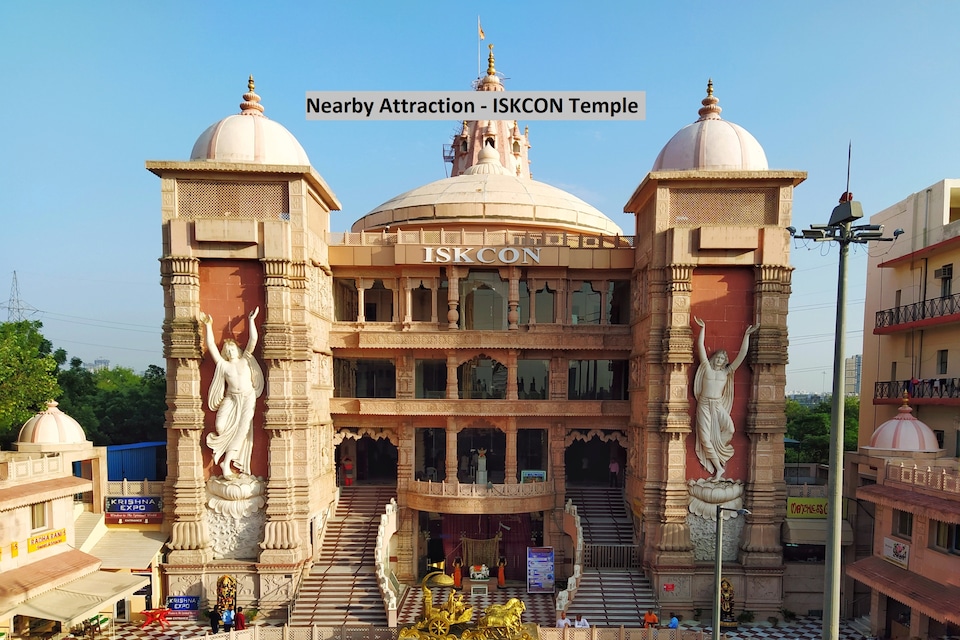 Spot on  8507 Corner Cottage, Noida Expressway SEZ, Noida