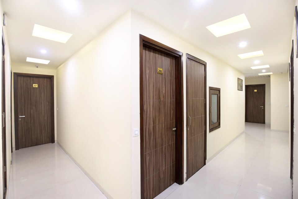 Capital O 8510 Welcome Inn, Railway Station Amritsar, Amritsar