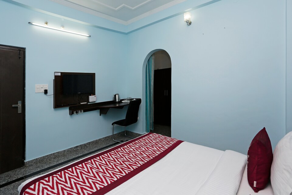 OYO 8543 Hotel Rudraksha, Tapowan Rishikesh, Rishikesh