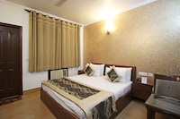 OYO Hotel Msk Residency Near Dwarka Sector 12 Metro Station