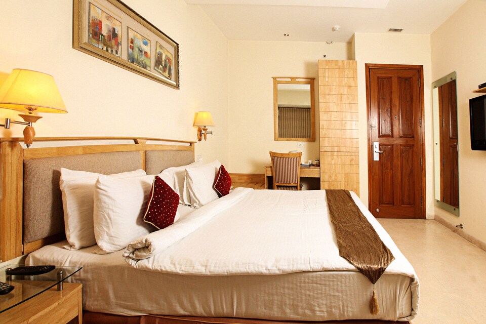OYO Rooms 046 GK2, Greater Kailash Delhi, Delhi