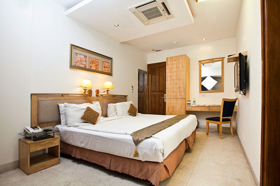 OYO Rooms 046 GK2, Greater Kailash Delhi, Delhi