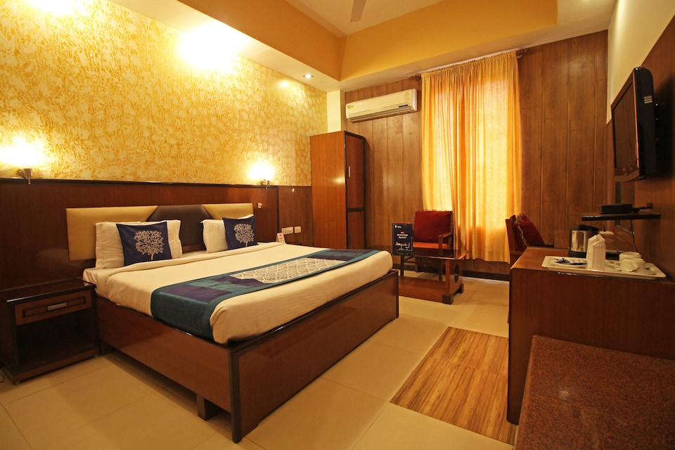 OYO 8566 Hotel Grand Pacific Retreat, Ambala City, अंबाला