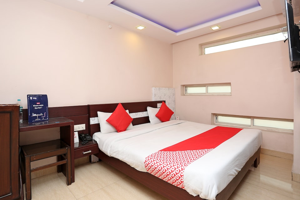 OYO 8568 Hotel Kishan Villas, M P Nagar Bhopal, भोपाल