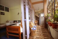 OYO Isabel Guest House