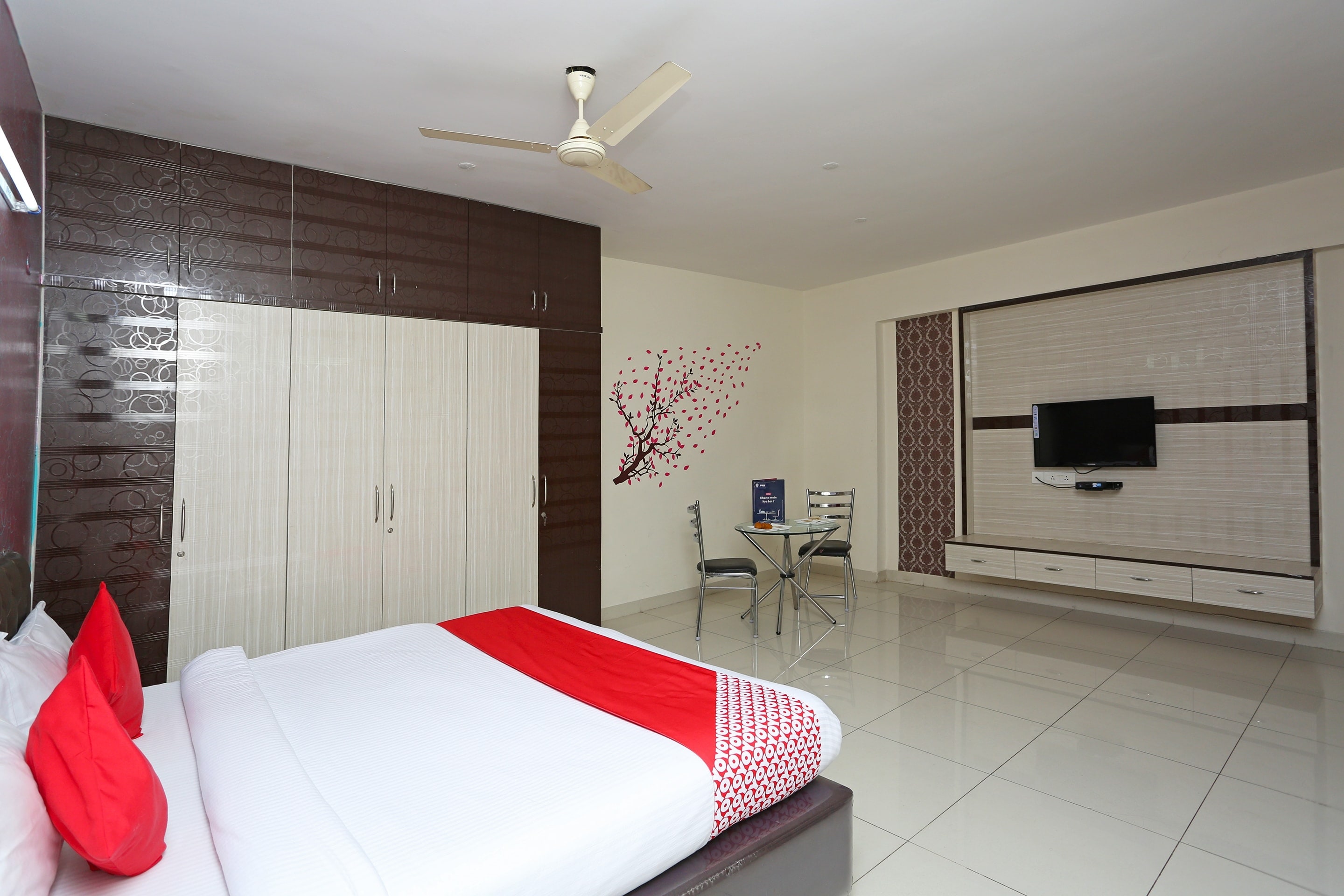 Premium Hotels in Gachibowli Flyover, Hyderabad Starting ₹705 Upto 71 OFF on 2 Gachibowli
