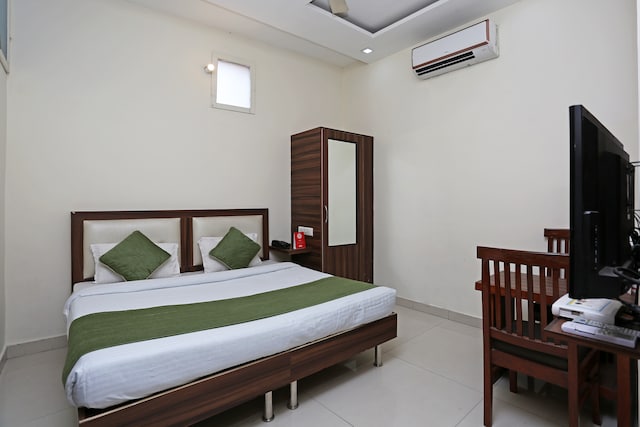 Hotel O Sea