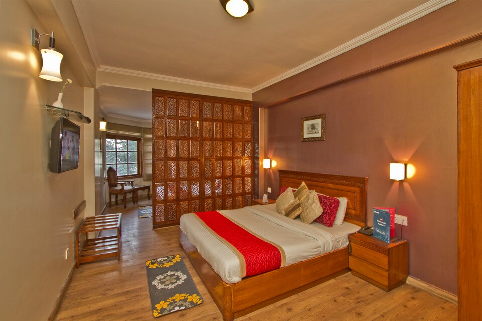 OYO 8599 Wingait Inn, The Mall Road-Shimla, Shimla