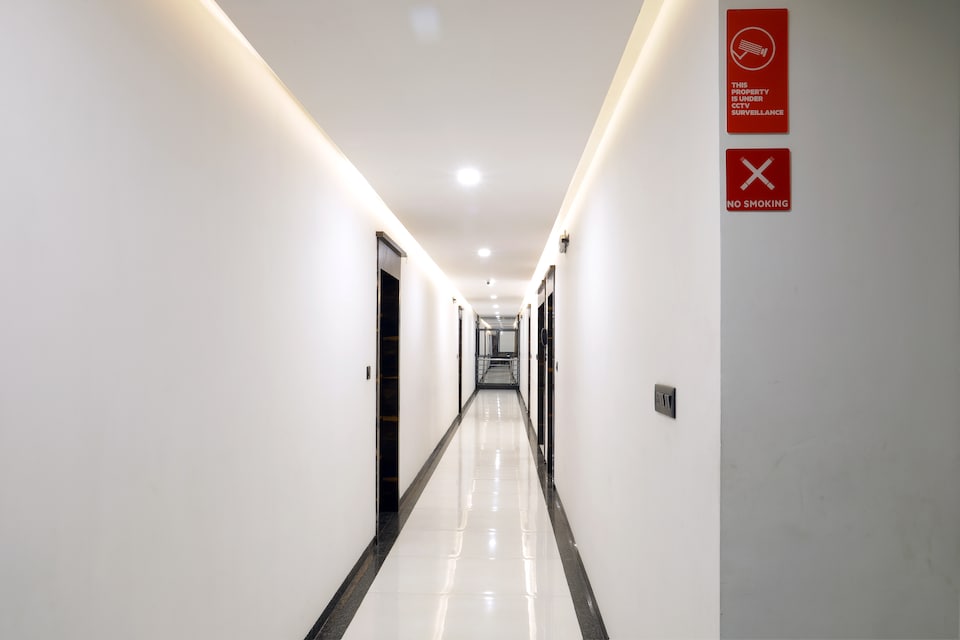 OYO 8600 Hotel Deepali Executive, Cidco, Aurangabad