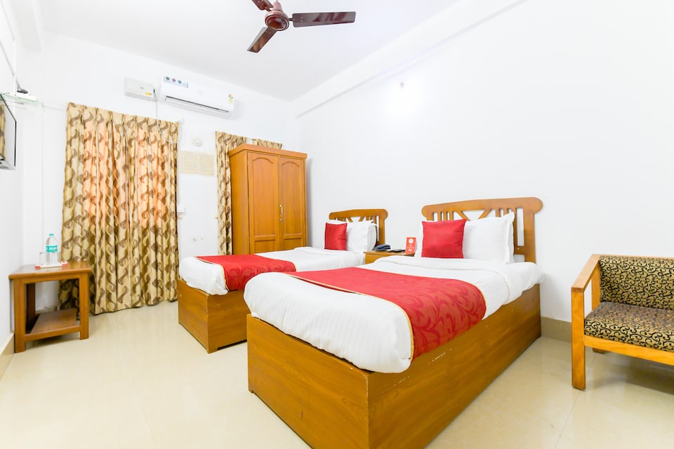 OYO 6712 Hotel Malabar House, MG Road Kochi-II, Kochi