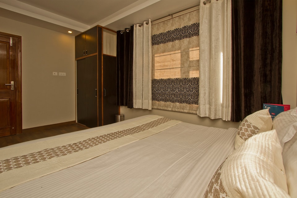 OYO 8617 Kataria Homestay, The Mall Road-Shimla, Shimla