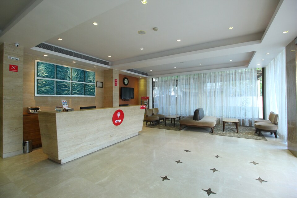 OYO 8633 Hotel Riverview, Ashram Road Ahmedabad, Ahmedabad