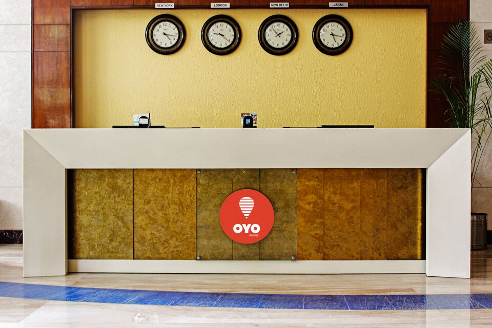 OYO Premium 206 Chhatarpur Road, Chhatarpur Delhi, Delhi