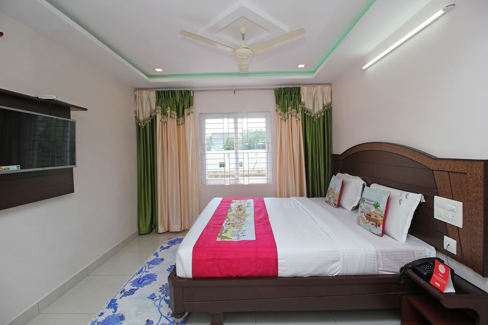 OYO 8663 near Railway Station, Guntur, Guntur
