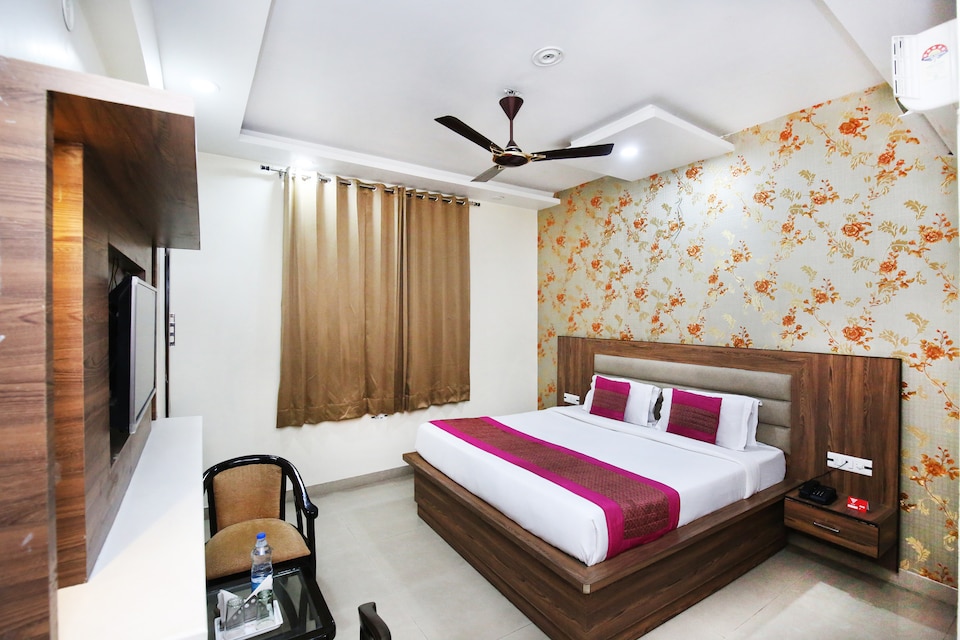 Prop Live in New code - ASR550, Queens Road Amritsar, Amritsar